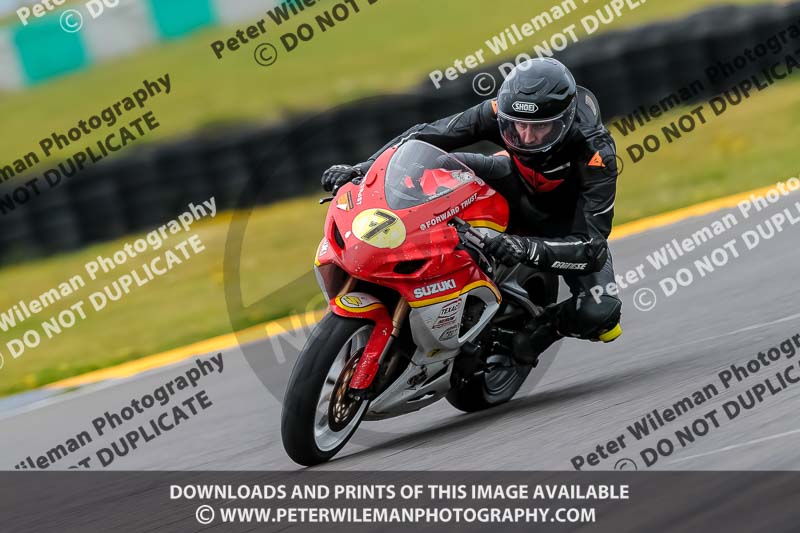 PJM Photography;anglesey no limits trackday;anglesey photographs;anglesey trackday photographs;enduro digital images;event digital images;eventdigitalimages;no limits trackdays;peter wileman photography;racing digital images;trac mon;trackday digital images;trackday photos;ty croes